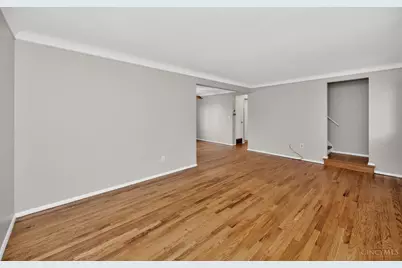 3157 Westbourne Drive, Green Township, OH 45248 - Photo 4