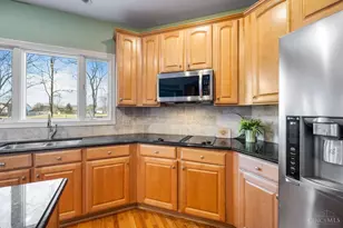 974 Arnold Palmer Dr, Miami Township, OH 45140 - Photo 14