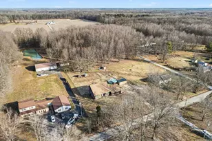 2562 Sprague Rd, Bethel, OH 45106 - Photo 12