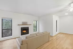 2121 Sutton Ave, Cincinnati, OH 45230 - Photo 2