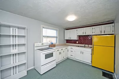 6210 Berauer Road #1, Green Township, OH 45248 - Photo 8