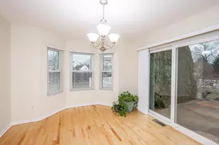 6804 Mossy Rock Ct, Hamilton Township, OH 45039 - Photo 8