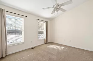 734 W Ct, Cincinnati, OH 45203 - Photo 24