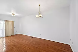 734 W Ct, Cincinnati, OH 45203 - Photo 16