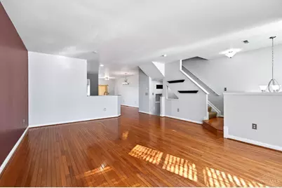 734 W Court, Cincinnati, OH 45203 - Photo 14