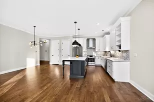 220 Vintage Club Dr, Montgomery, OH 45249 - Photo 14