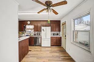 6760 Bursal Ct, Cincinnati, OH 45230 - Photo 12