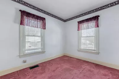 657 E 2nd Street, Franklin, OH 45005 - Photo 14