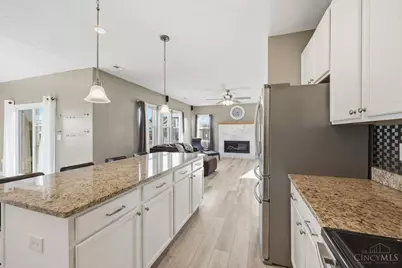 1842 Greentree Meadows Drive, Turtle Creek Township, OH 45036 - Photo 10