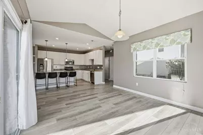 1842 Greentree Meadows Drive, Turtle Creek Township, OH 45036 - Photo 12