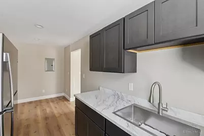 2668 Shaffer Avenue, Cincinnati, OH 45211 - Photo 30