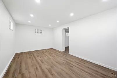 8415 Mayfair Street, Springfield Township, OH 45216 - Photo 54