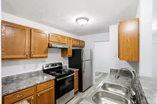 220 Carrington Pl, Loveland, OH 45140 - Photo 14