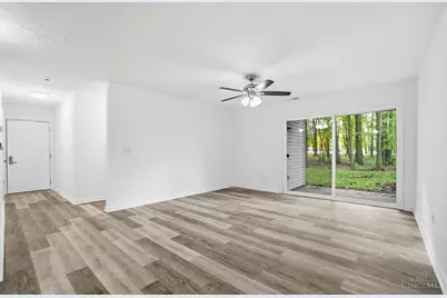 220 Carrington Place #104, Loveland, OH 45140 - Photo 8