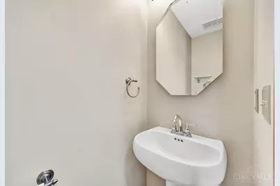 1759 Oxford Trenton Road, Milford Township, OH 45056 - Photo 30