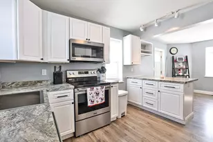 1770 St Rt 125, Batavia Township, OH 45102 - Photo 10