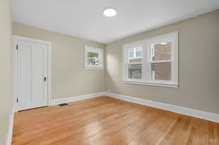 2323 Sherwood Ln, Norwood, OH 45212 - Photo 12