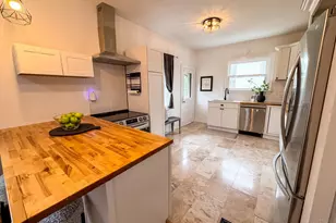 2323 Sherwood Ln, Norwood, OH 45212 - Photo 6