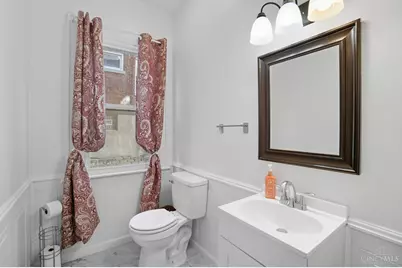 2323 Sherwood Lane, Norwood, OH 45212 - Photo 14