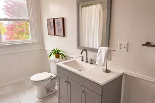 2323 Sherwood Ln, Norwood, OH 45212 - Photo 10