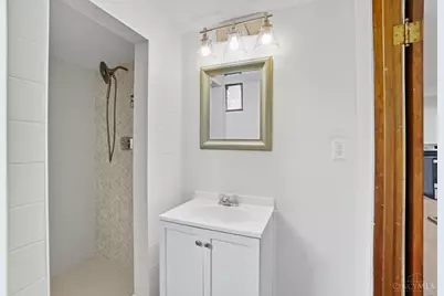 2323 Sherwood Lane, Norwood, OH 45212 - Photo 22