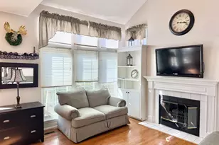 9547 Carriage Run Cir, Deerfield Township, OH 45140 - Photo 12