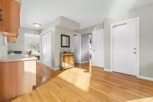 2763 Gallia Dr, Miami Township, OH 45233 - Photo 14