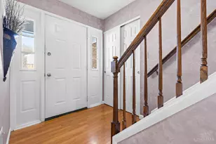 2763 Gallia Dr, Miami Township, OH 45233 - Photo 6