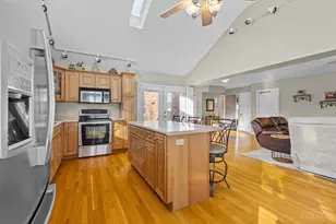 2763 Gallia Dr, Miami Township, OH 45233 - Photo 28