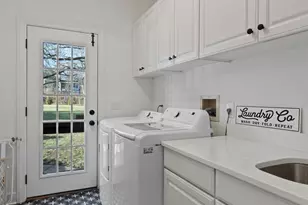 7948 Kugler Mill Rd, Sycamore Township, OH 45243 - Photo 22