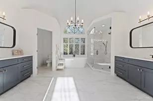 7948 Kugler Mill Rd, Sycamore Township, OH 45243 - Photo 16