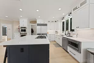 7948 Kugler Mill Rd, Sycamore Township, OH 45243 - Photo 8