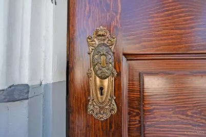 567 Howell Avenue, Cincinnati, OH 45220 - Photo 8