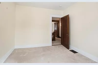 567 Howell Avenue, Cincinnati, OH 45220 - Photo 44