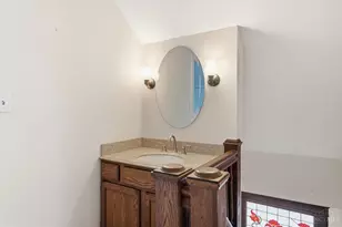 567 Howell Ave, Cincinnati, OH 45220 - Photo 52