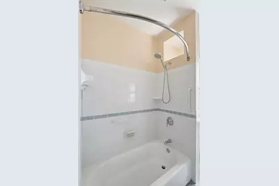 567 Howell Avenue, Cincinnati, OH 45220 - Photo 42