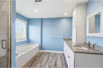 8277 Medinah Court, West Chester, OH 45069 - Photo 6