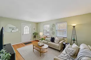 4115 Paxton Woods Dr, Cincinnati, OH 45209 - Photo 4