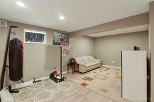 294 Haybrooke Dr, Hamilton Township, OH 45039 - Photo 40