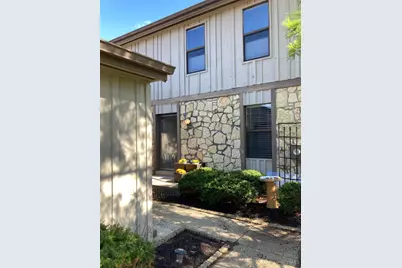 5254 Pros Drive, West Chester, OH 45069 - Photo 1