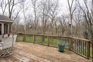 625 Hilltop Ln, Wyoming, OH 45215 - Photo 34