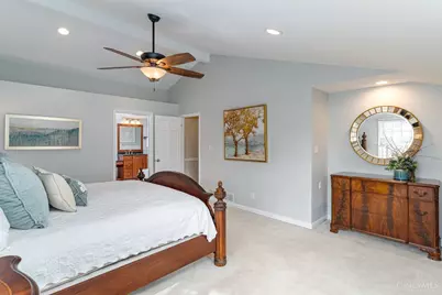 625 Hilltop Lane, Wyoming, OH 45215 - Photo 24