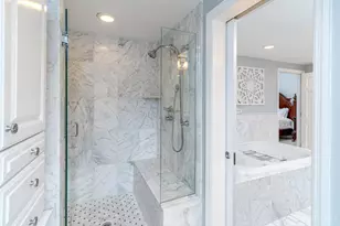 625 Hilltop Ln, Wyoming, OH 45215 - Photo 26