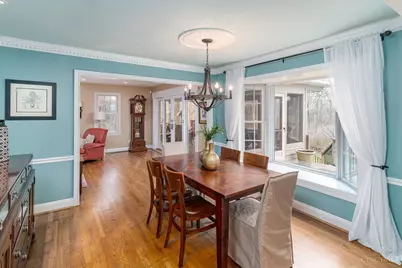 625 Hilltop Lane, Wyoming, OH 45215 - Photo 18