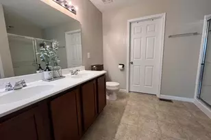 862 Ellery Dr, Union Township, OH 45245 - Photo 16