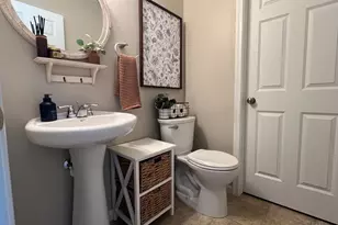 862 Ellery Dr, Union Township, OH 45245 - Photo 12