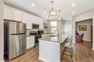 5012 Gdn Grv Ln, Delhi Township, OH 45238 - Photo 8