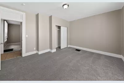 1763 Hanfield Street, Cincinnati, OH 45223 - Photo 8