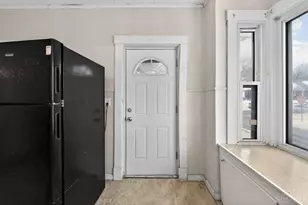 1814 Goodman Ave, Cincinnati, OH 45239 - Photo 6