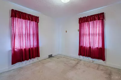 1511 Summit Road, Cincinnati, OH 45237 - Photo 14